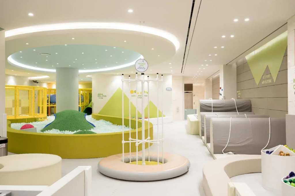 Marriott Jeju Shinhwa World Hotels & Resorts