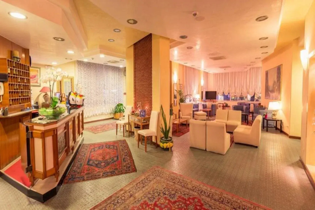 Hotel Jet