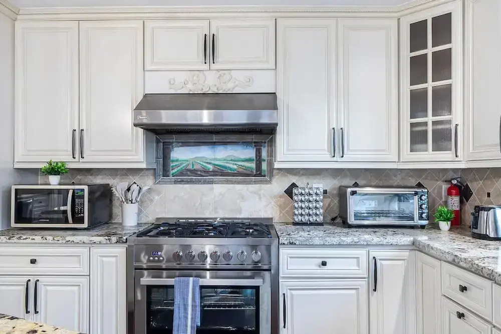 Stunning Roman Design 7bed5bath in Heart San Jose