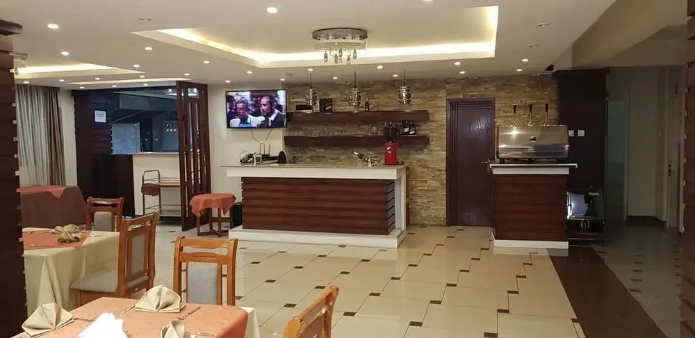 Mosy Hotel