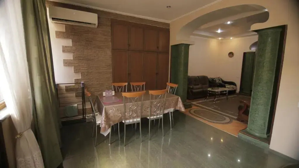 Apartment on Sanapiro