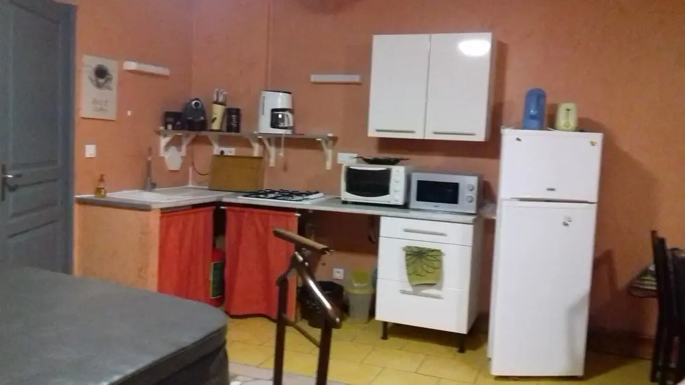 Apartment With one Bedroom and spa in Gézier-et-fontenelay, With Wonde