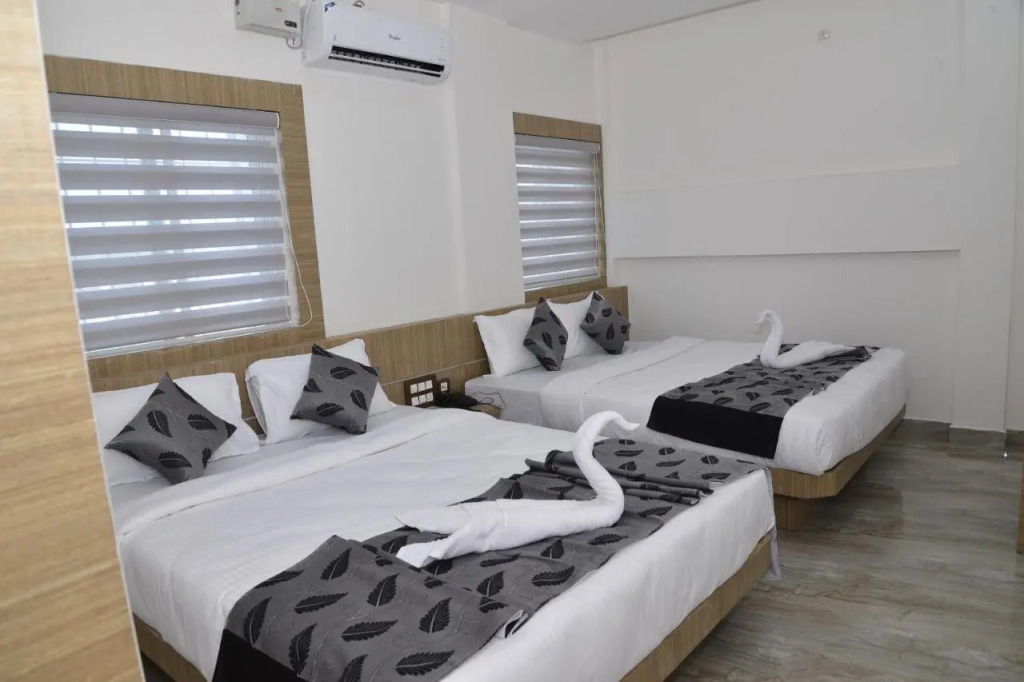 Suroor Tourist Home