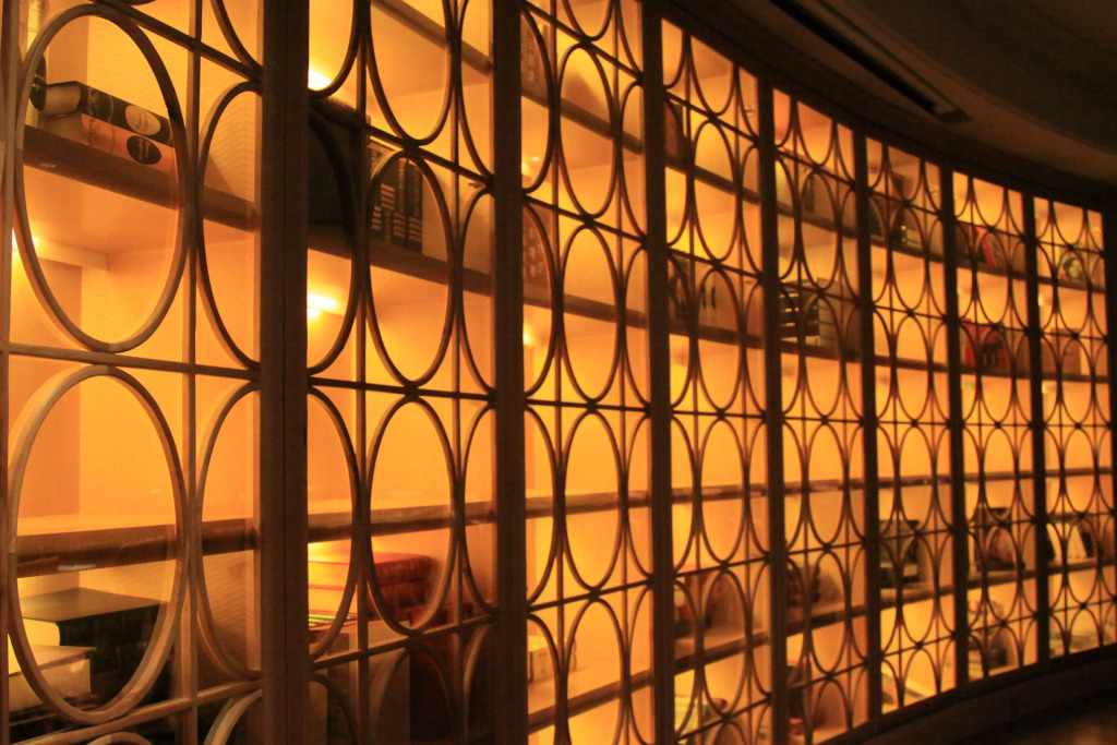 Elegant International Hotel Shanghai - Bund Sichuan Road North Metro Station Branch