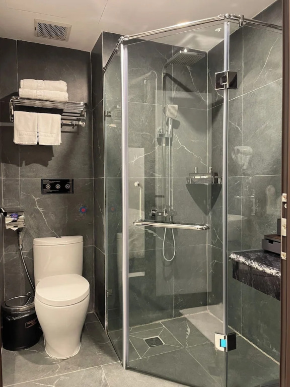 Aquarius Premium Hotel