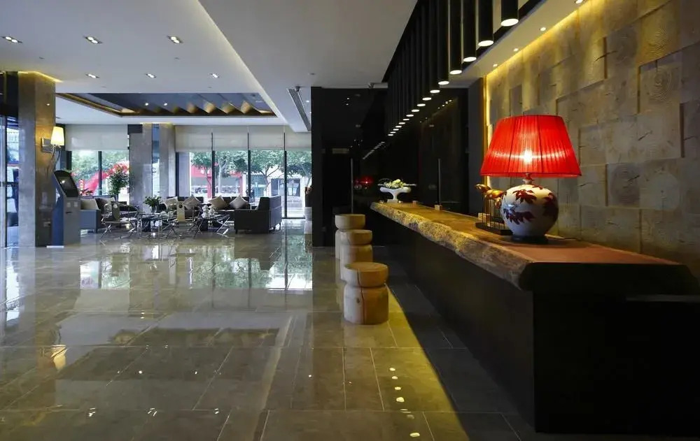 Yida Vogue Hotel
