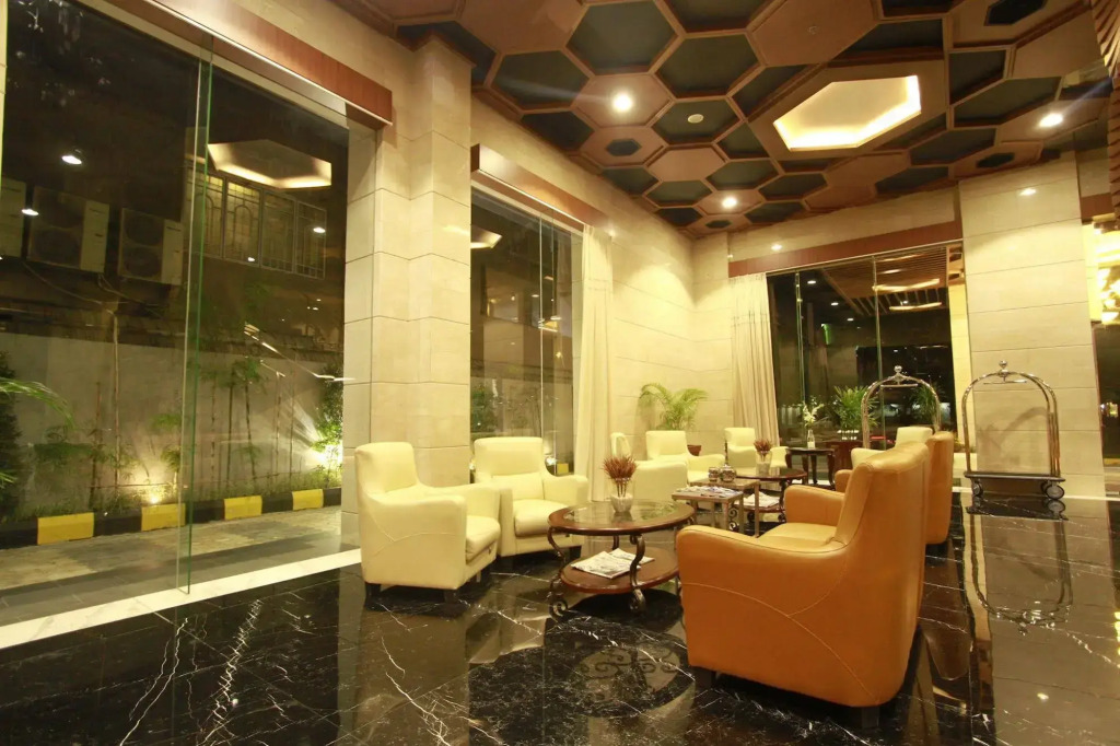 Fox Hotel Nagoya Batam
