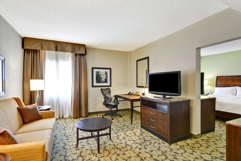 DoubleTree by Hilton Phoenix Midtown