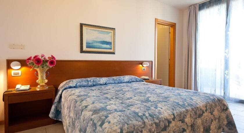 Hotel Idania