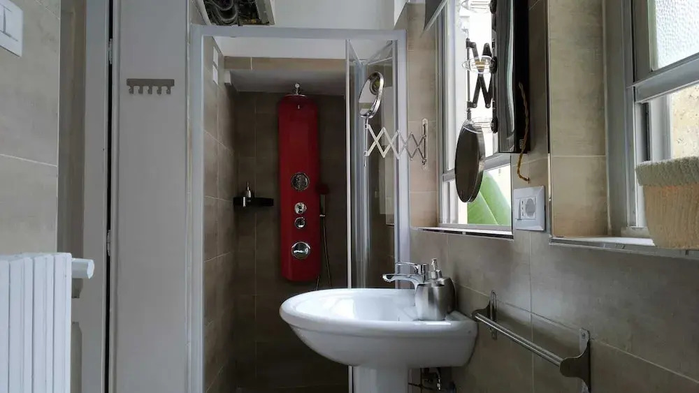 CconfortHotels Central Rooms