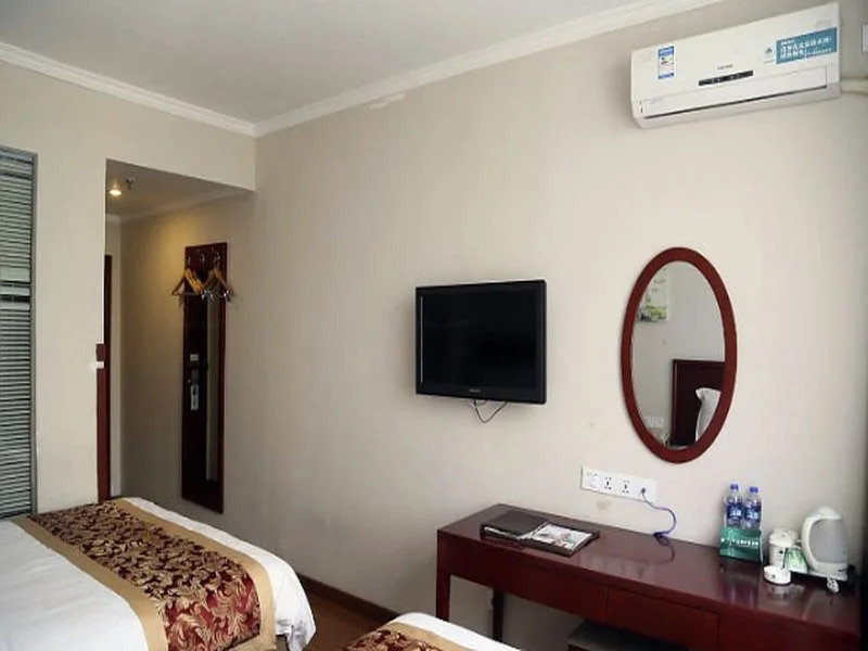 Shell Sichuan Chengdu Shuangliu District Cangwei Road Hotel