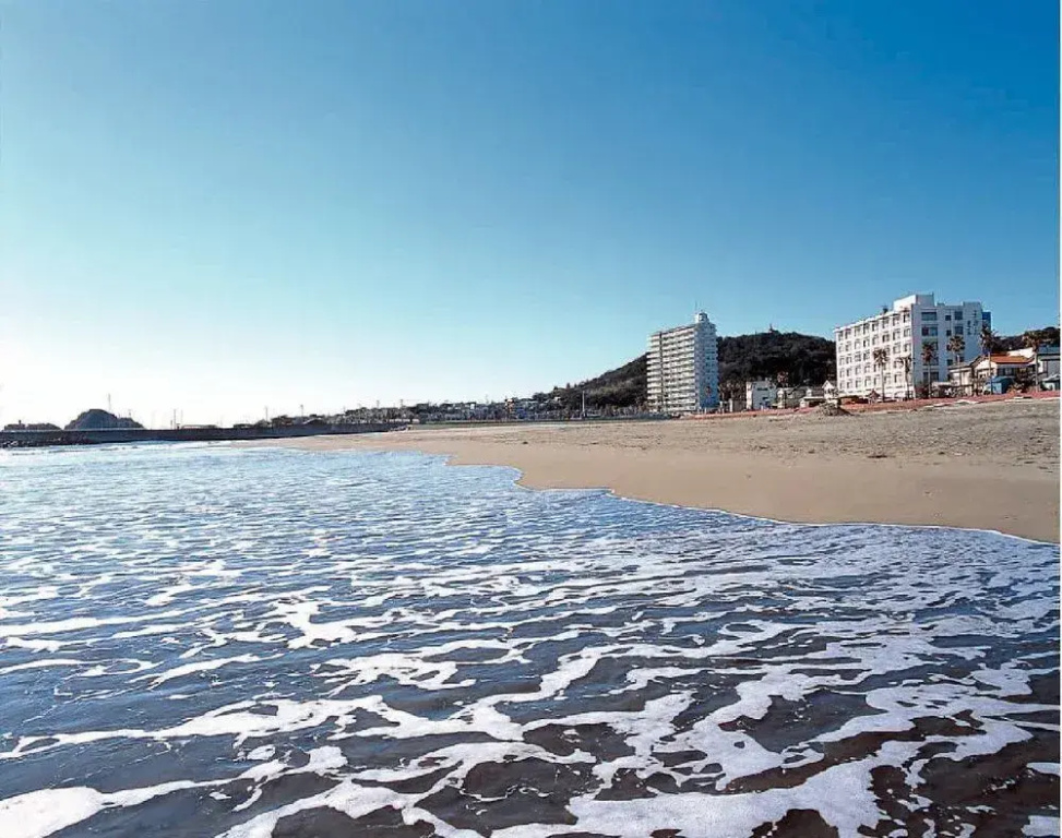 Kamogawa Universe Hotel