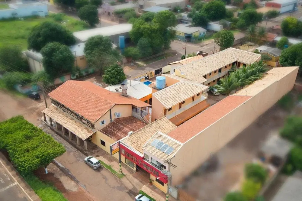Hotel 2 Irmãos