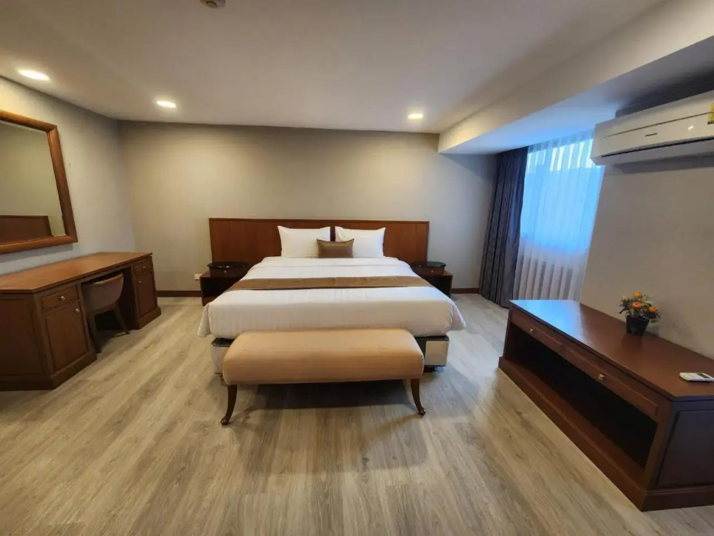 United Tower Thonglor by Aspira
