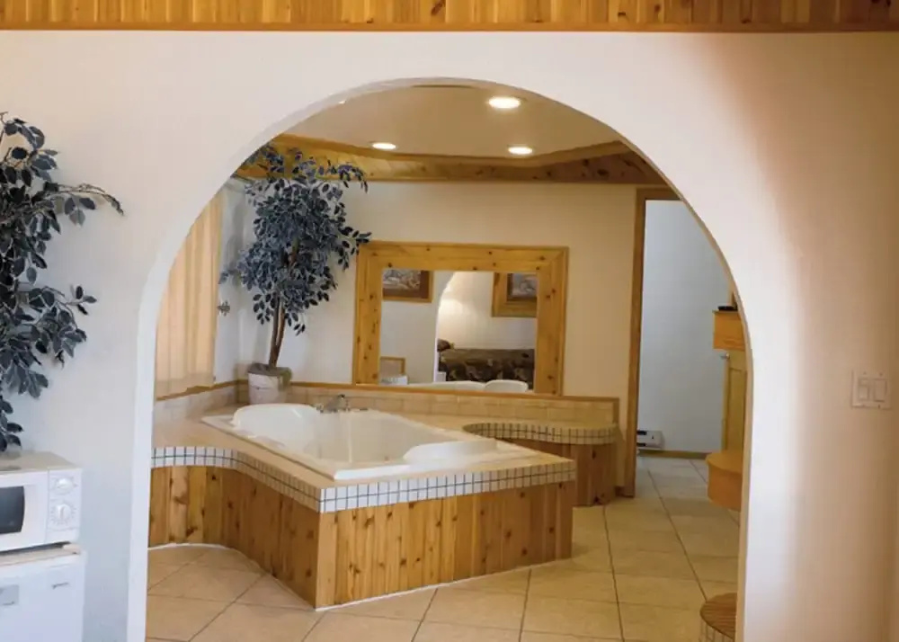 North Country Inn & Suites