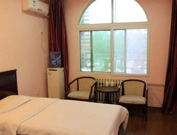 Xushui Yunfeng Inn