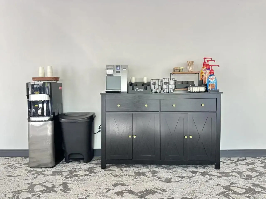 Baldwin Inn & Suites, SureStay Collection by Best Western