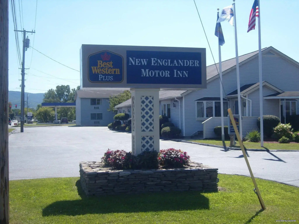New Englander Inn Bennington