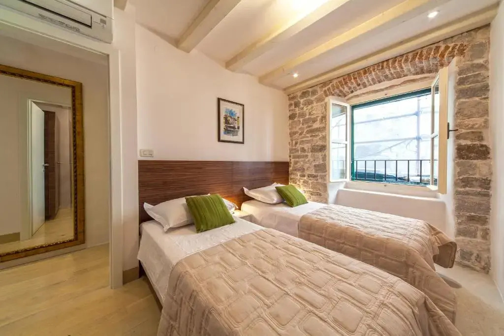 Luxury San Giovanni Apartments