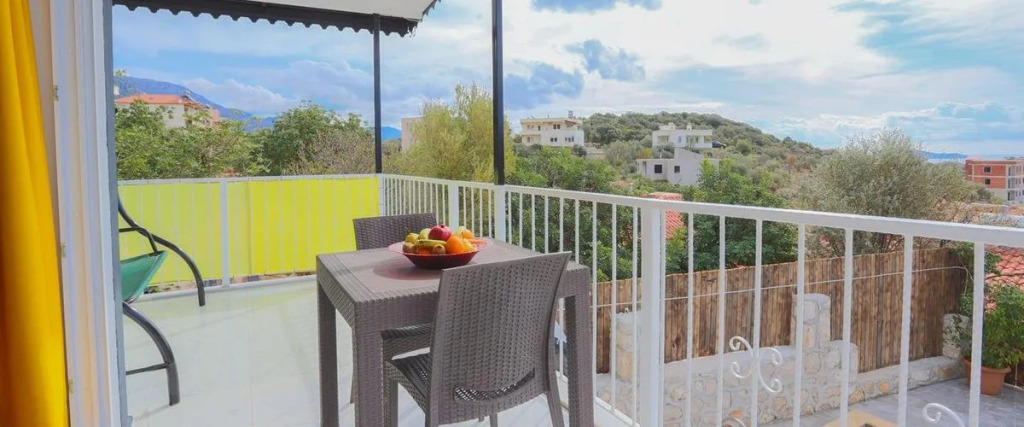 Villa Mor 1 Gökseki