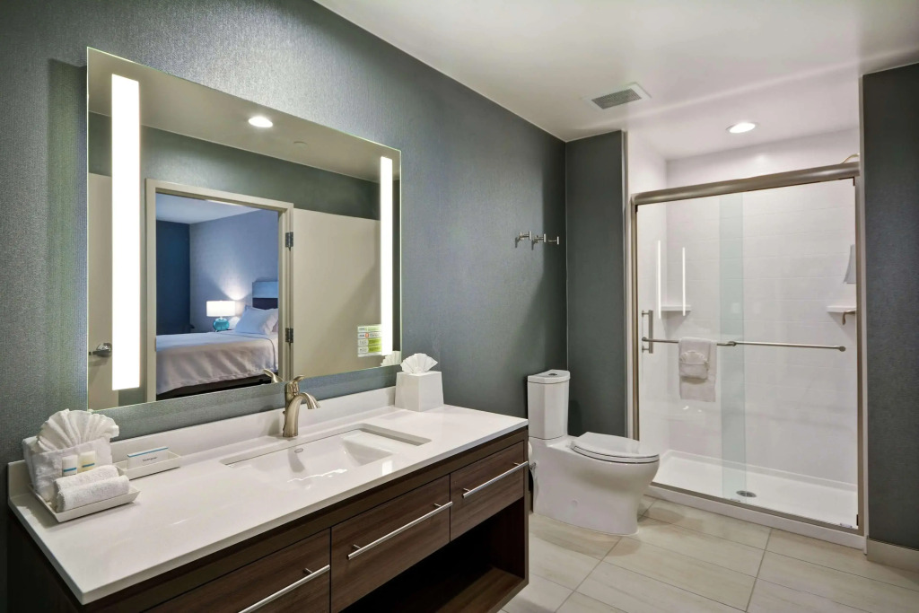 Home2 Suites Plano Legacy West