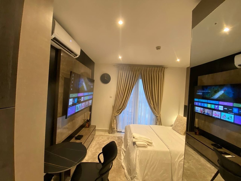 Unique Abodes
