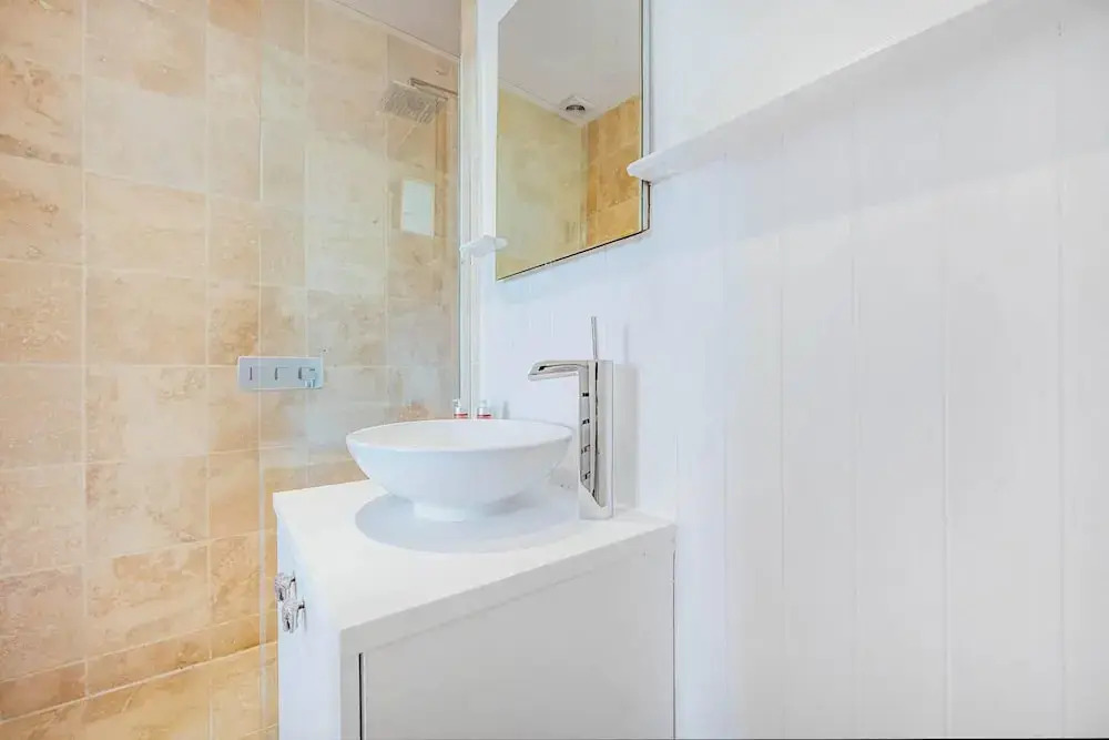 3 Bedroom Penthouse With London Skyline View