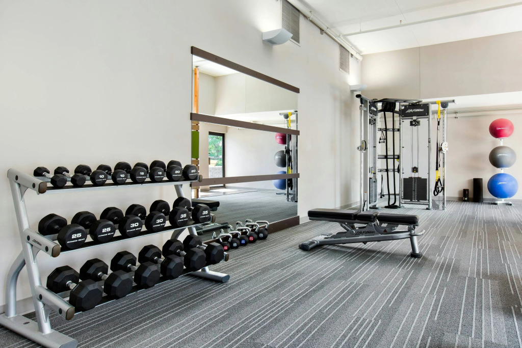 Courtyard by Marriott Pittsburgh Airport
