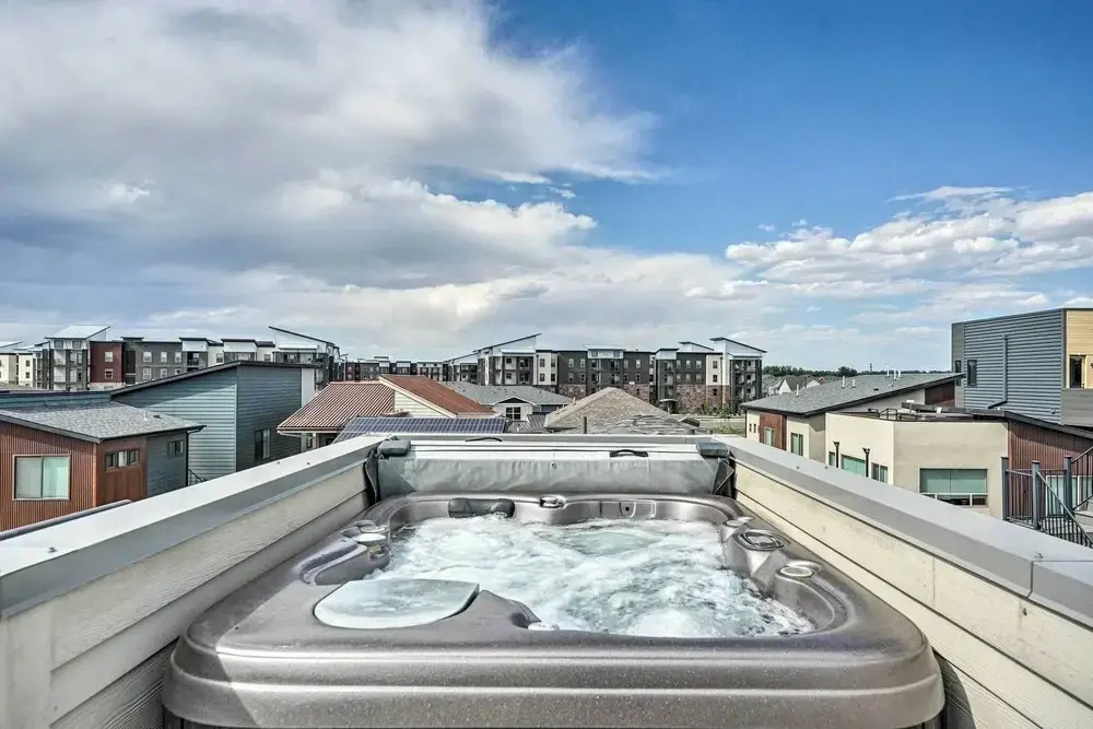 Spacious Old Town North Home w/ Rooftop Deck!