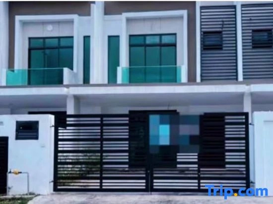 Cozy Landed Home • Sutera & Paradigm@10pax