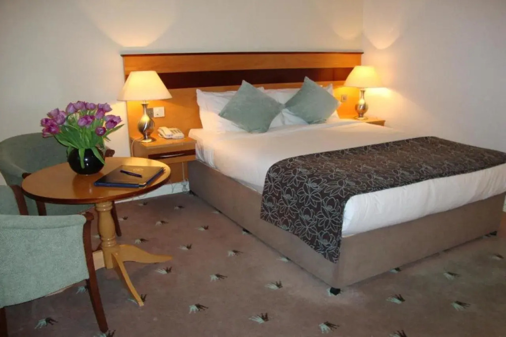 Ard Ri House Hotel
