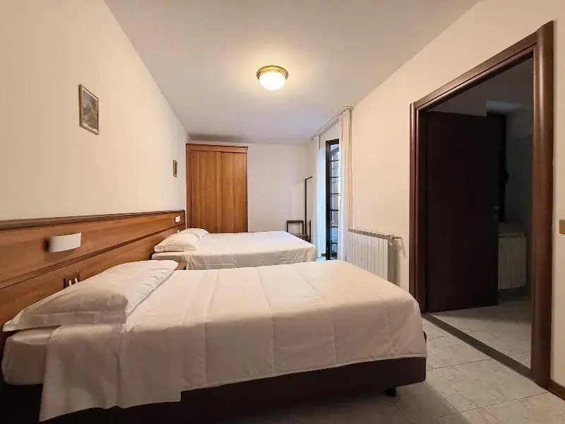 Hotel Montegrino Lakeview