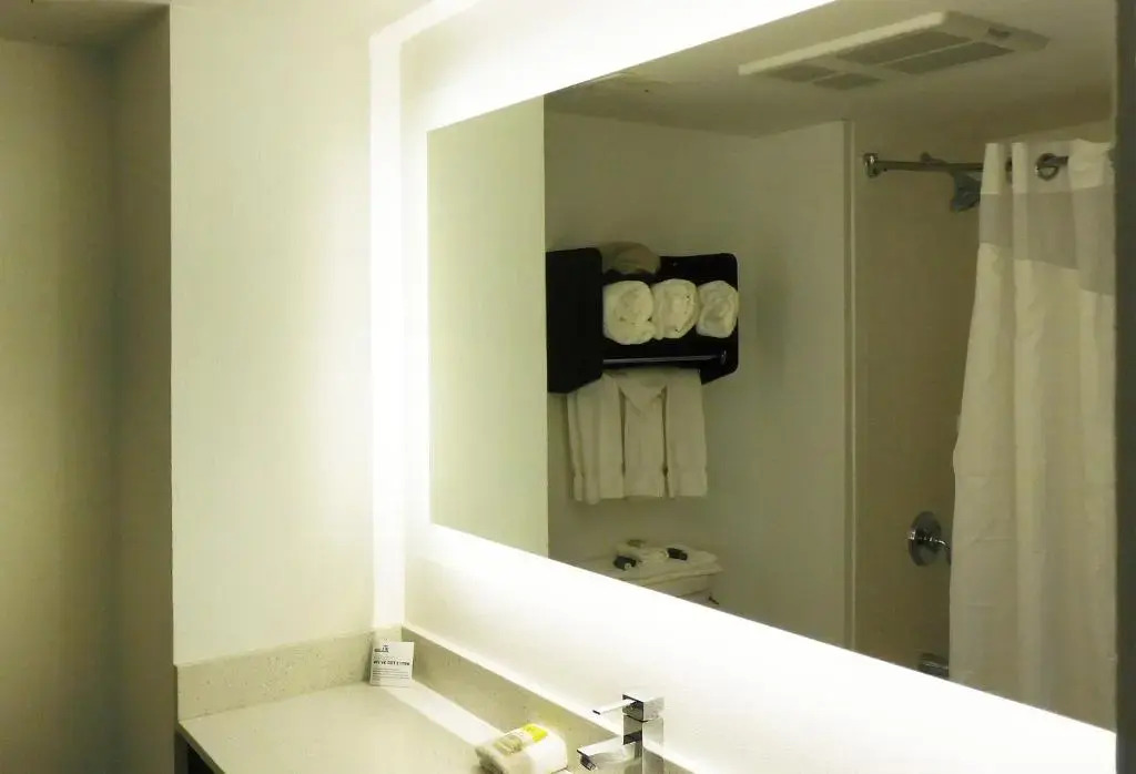 Holiday Inn Express - Coventry S - West Warwick Area by IHG
