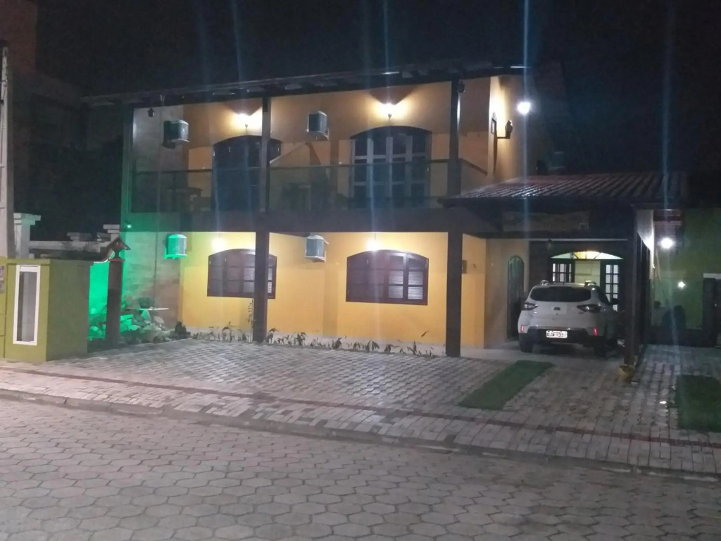Casa de Hóspedes Canto dos Pássaros
