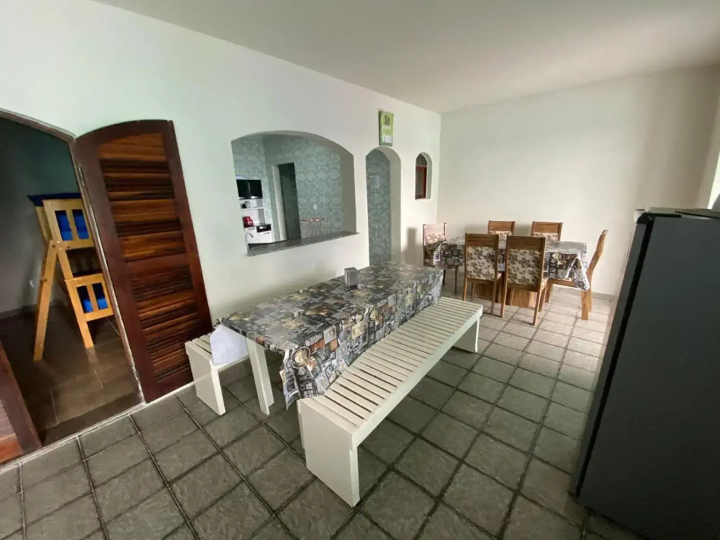 CASA DE PRAIA CARAGUA COM Piscina