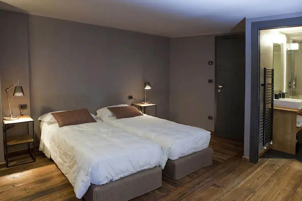 Mu B&B