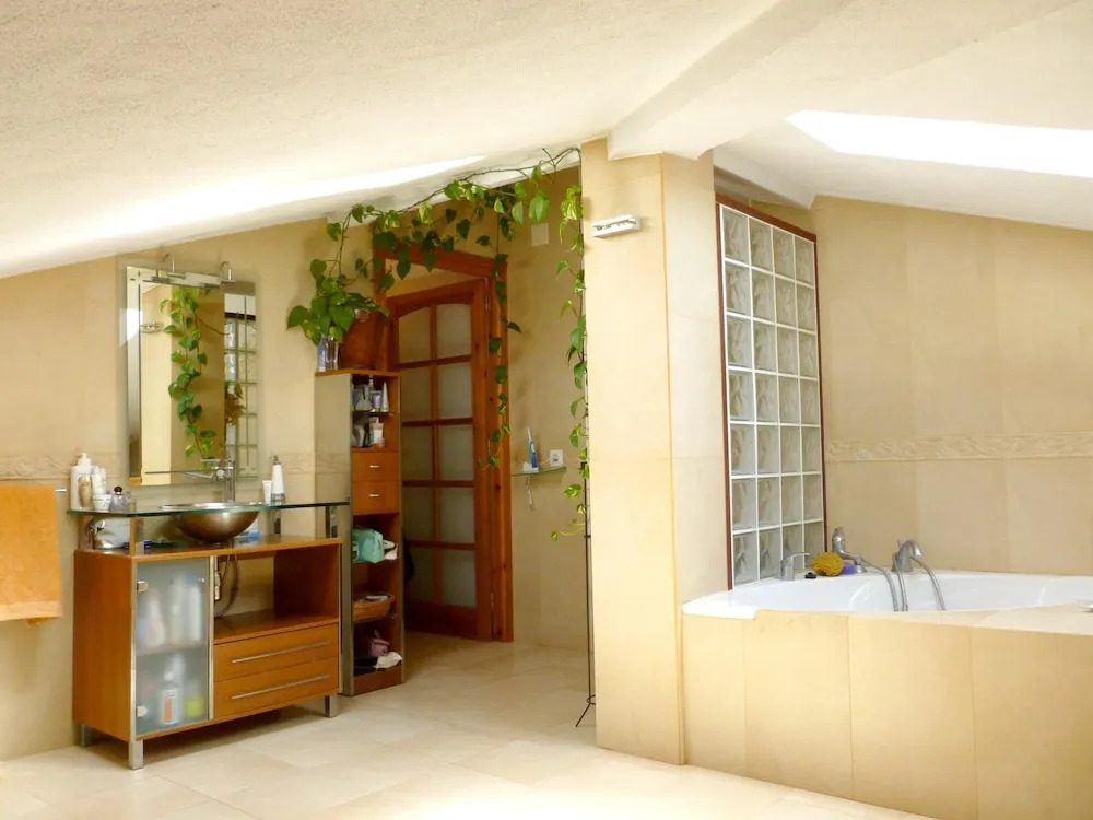 Villa With 7 Bedrooms in Alforja, With Wonderful Mountain View, Privat