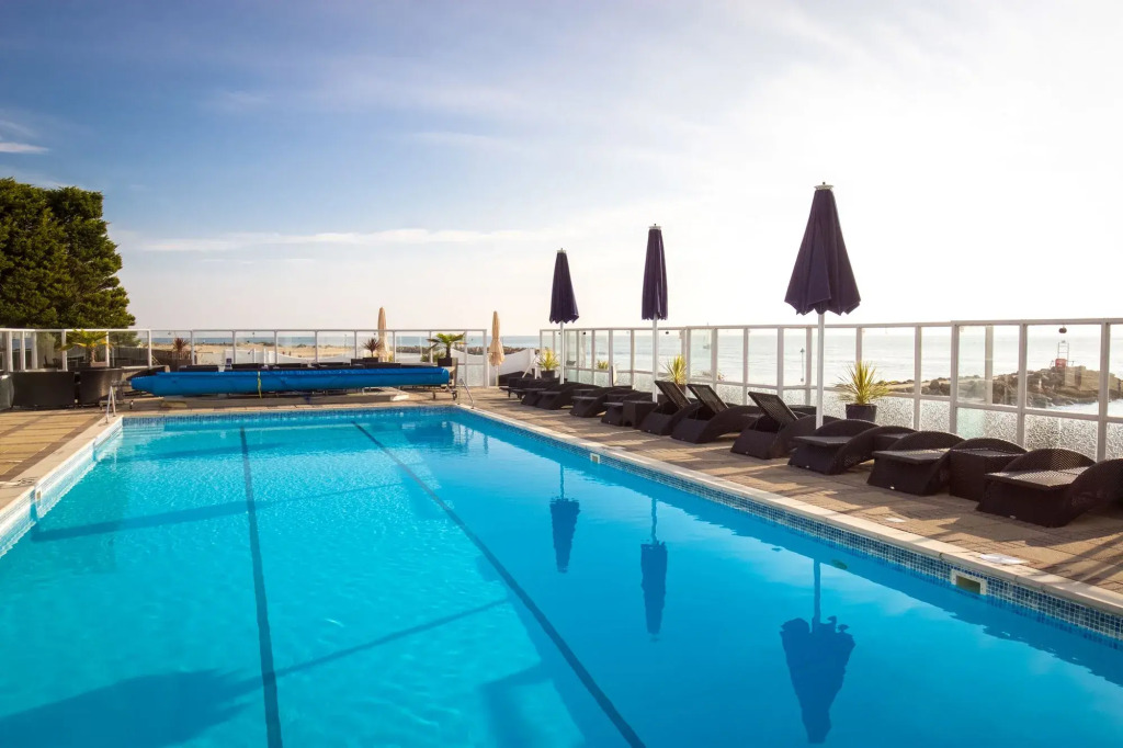 Haven Hotel