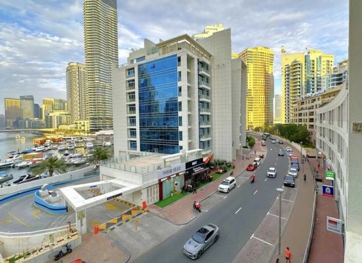 Квартира Lxury Brand New Studio with Balcony and Marina View
