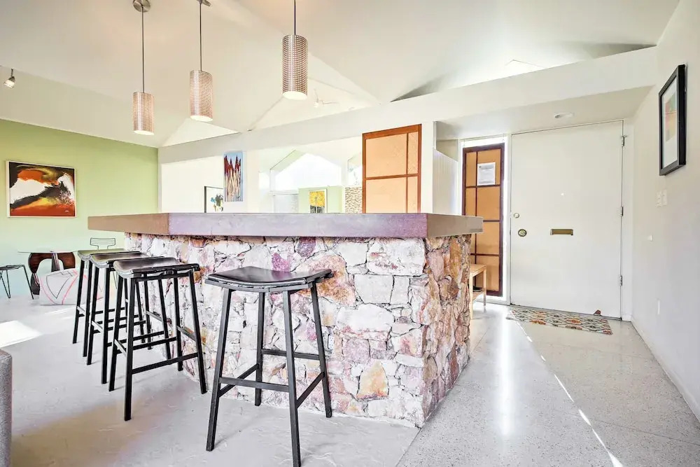 187 W Merito Place Condo 3 Bedrooms 2 Bathrooms Condo