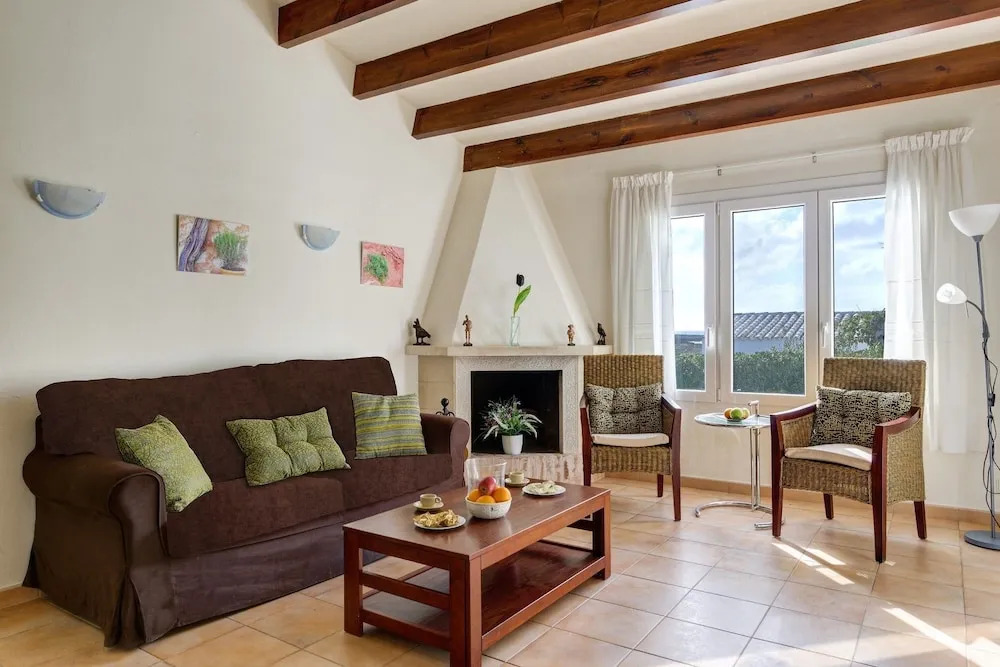 Villa BiniLlor by Mauter Villas