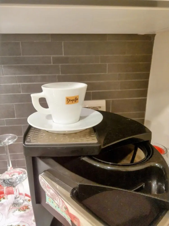 Immaculate 2-bed Flat Near Airport in İstanbul