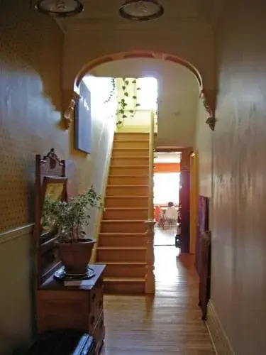 Gold Door Inn