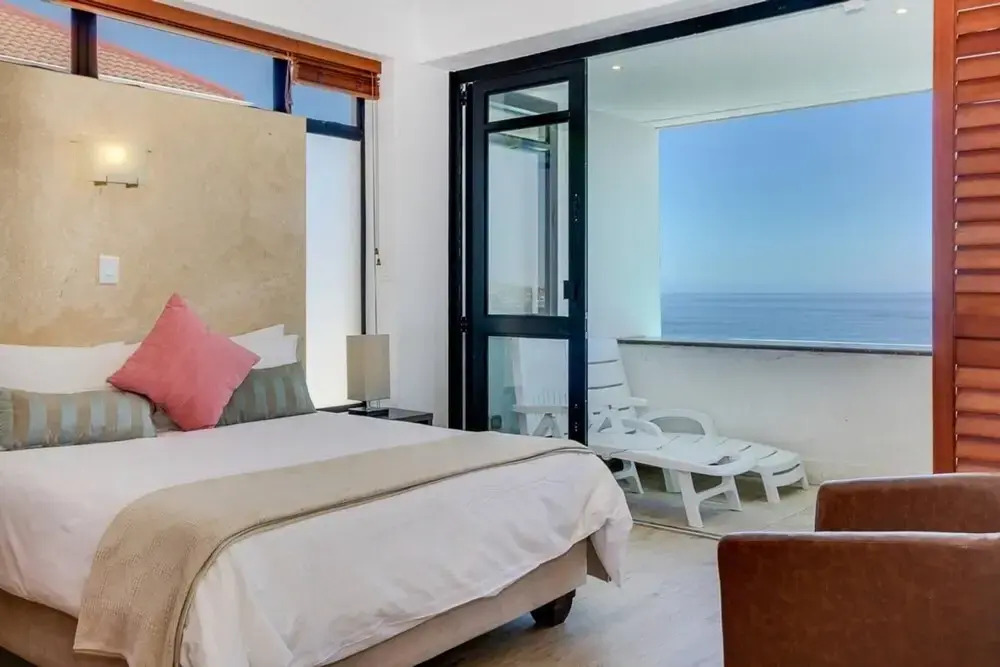 Secure Apartment in Camps Bay With Private Pool and Ocean Views Bali C