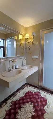 Beautiful bungalow in Island Village