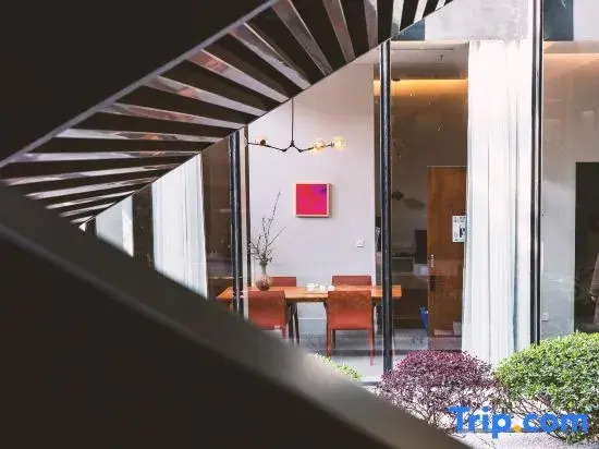 Wuyu Sky Garden Hotel (Yangjiaping,MixC Branch,Chongqing)