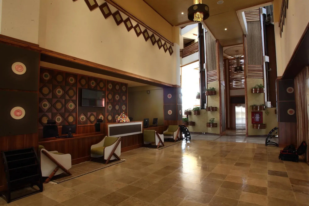 Nega Bonger Hotel