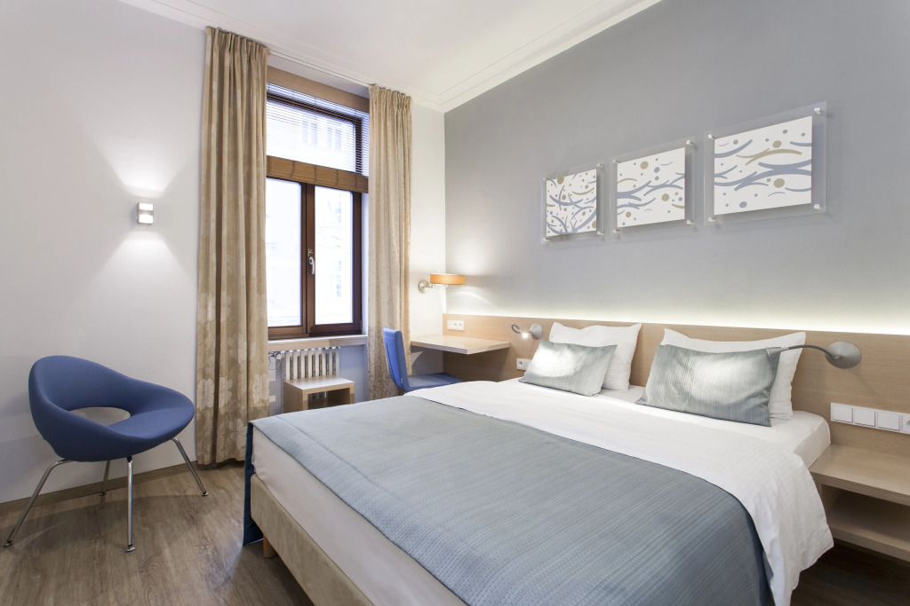 Hotel Carol