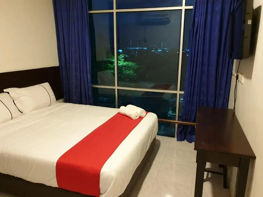 Fully Hotel Desa Tebrau