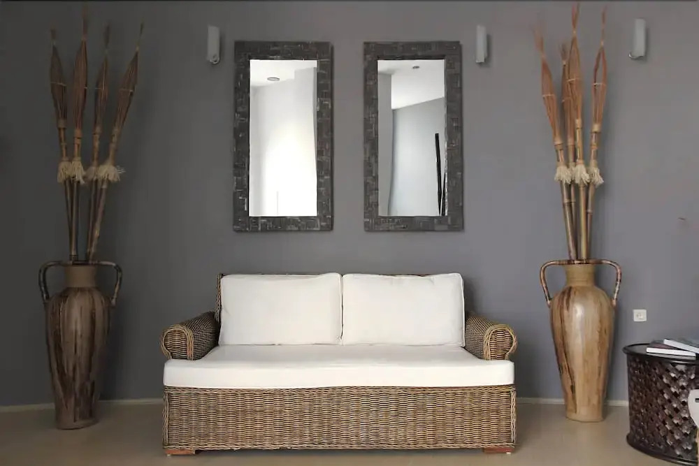 Kondo Suites & Residence